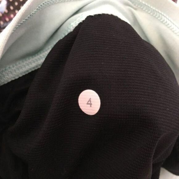 Lululemon Split Second Shorts Floral Sport Tranquil Blue Multi Running Workout 4 - Picture 5 of 9